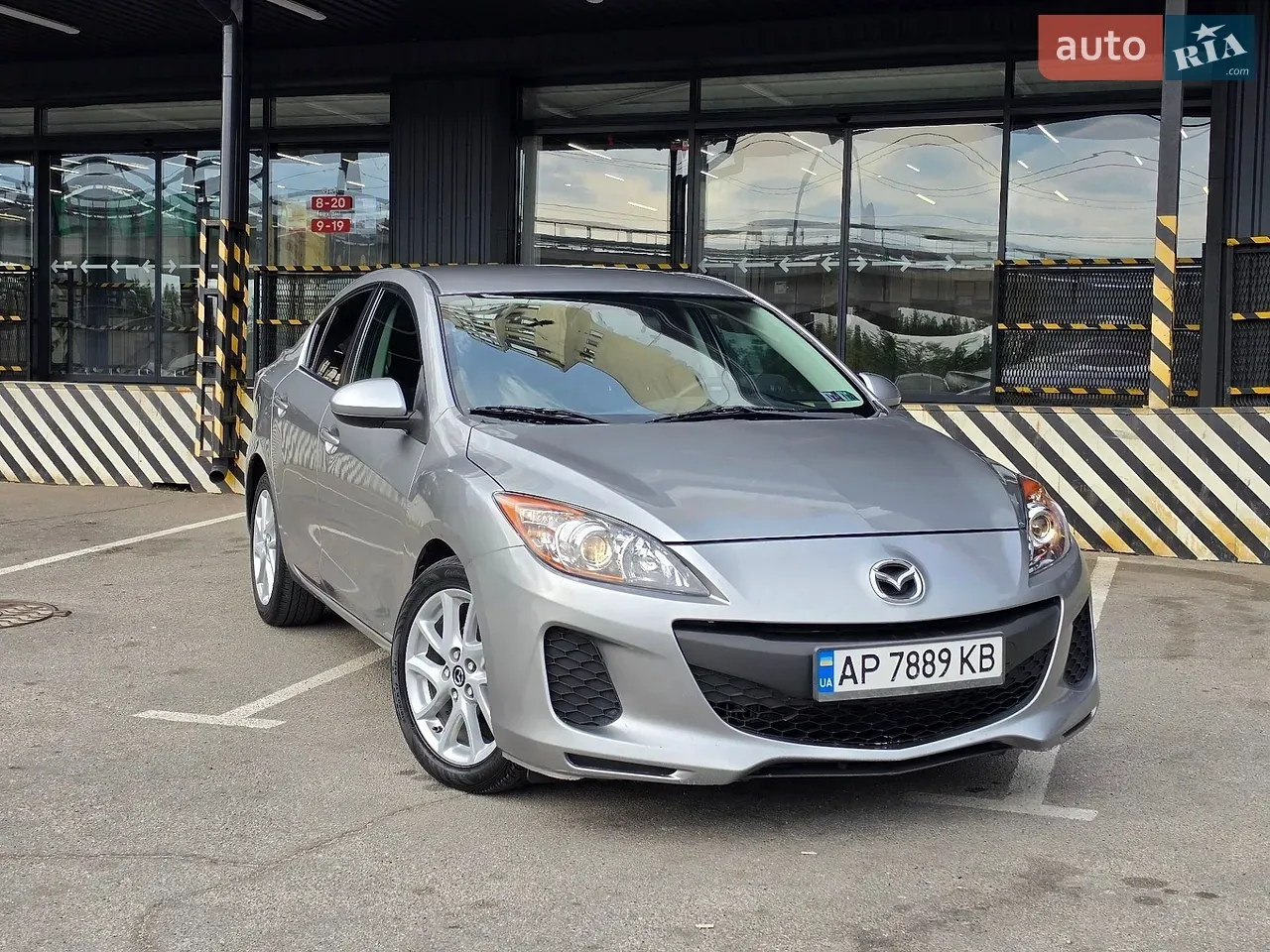 Mazda 3 2011 photo 4