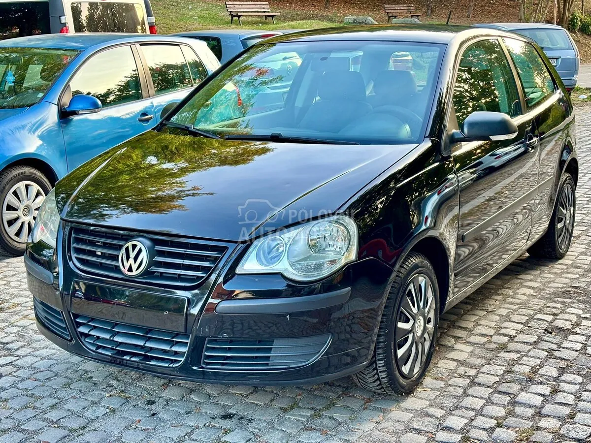 Volkswagen Polo 2008 photo 2