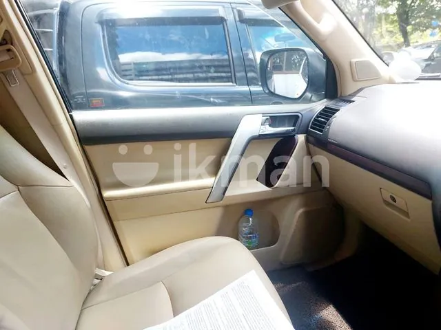 Toyota Land Cruiser Prado 2014 photo 4
