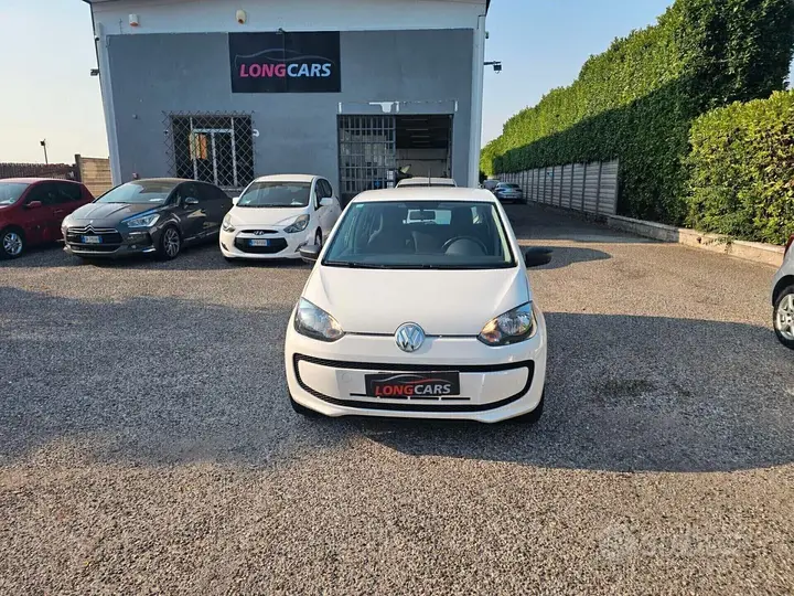 Volkswagen Up