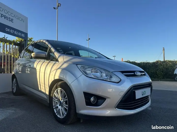 Ford C-Max 2010 photo 2