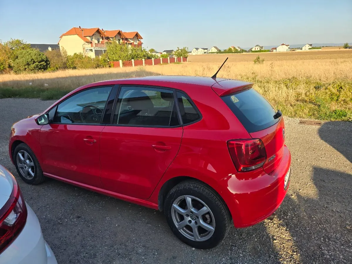 Volkswagen Polo 2013 photo 3
