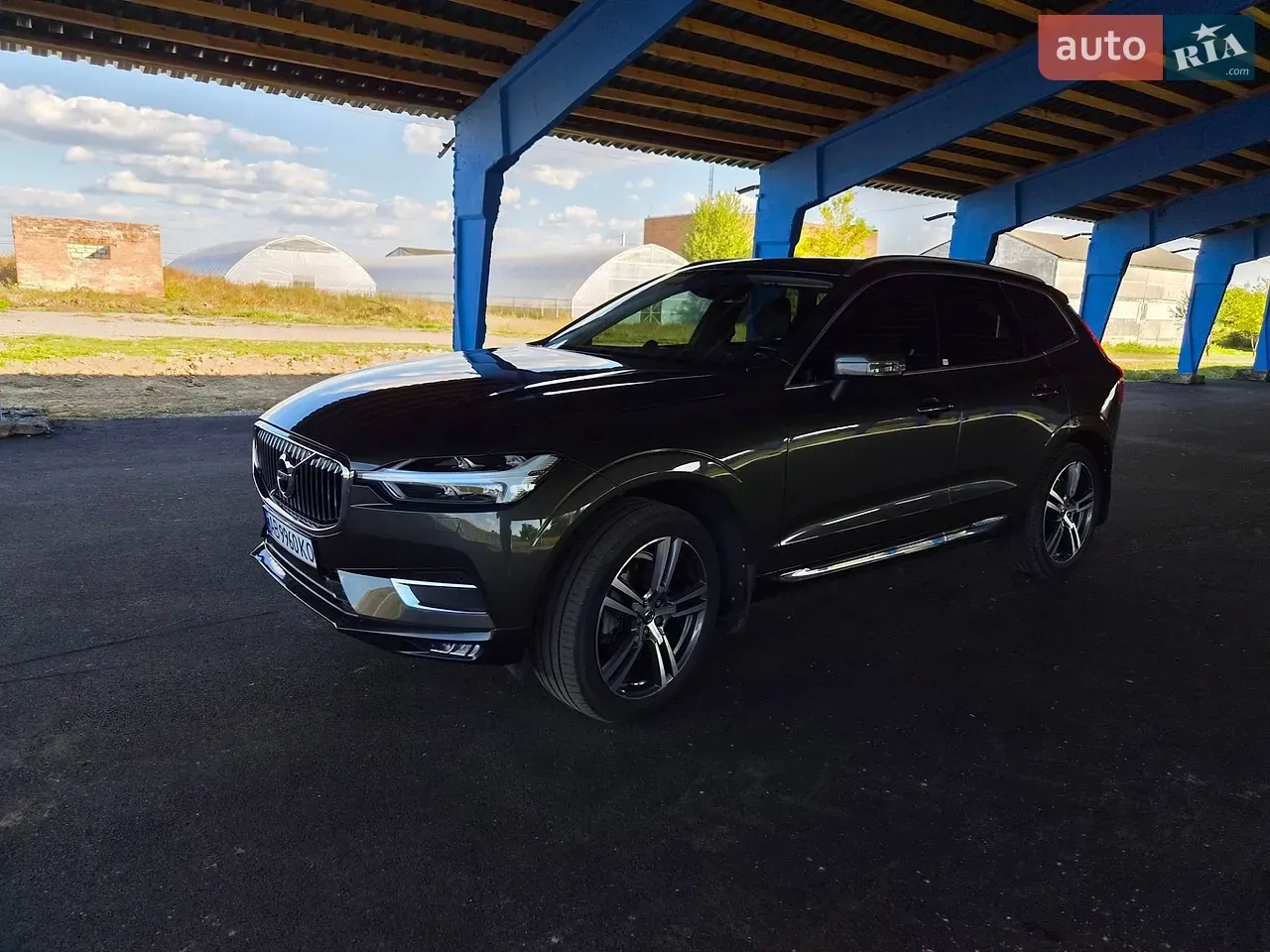Volvo Xc60 2017 photo 2