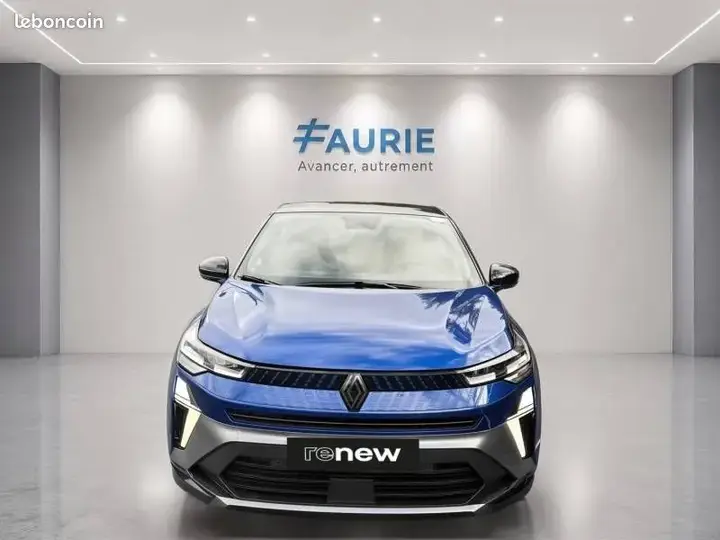 Renault Captur 2024 photo 2
