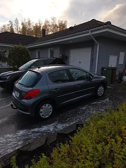 Peugeot 207 2007 photo 4