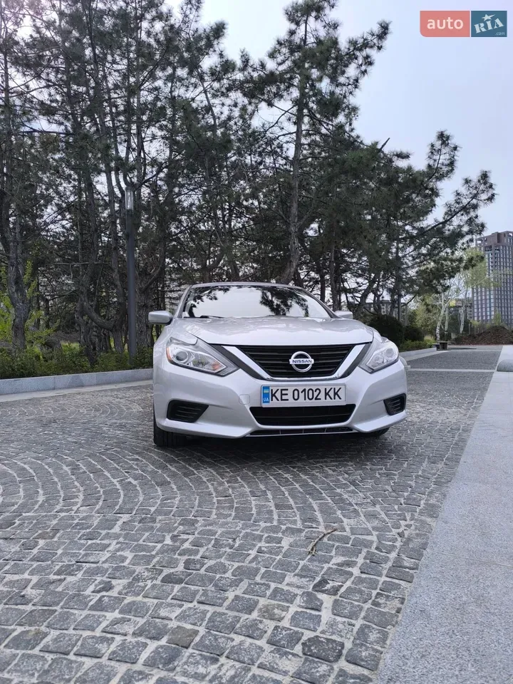 Nissan Altima 2016 photo 2