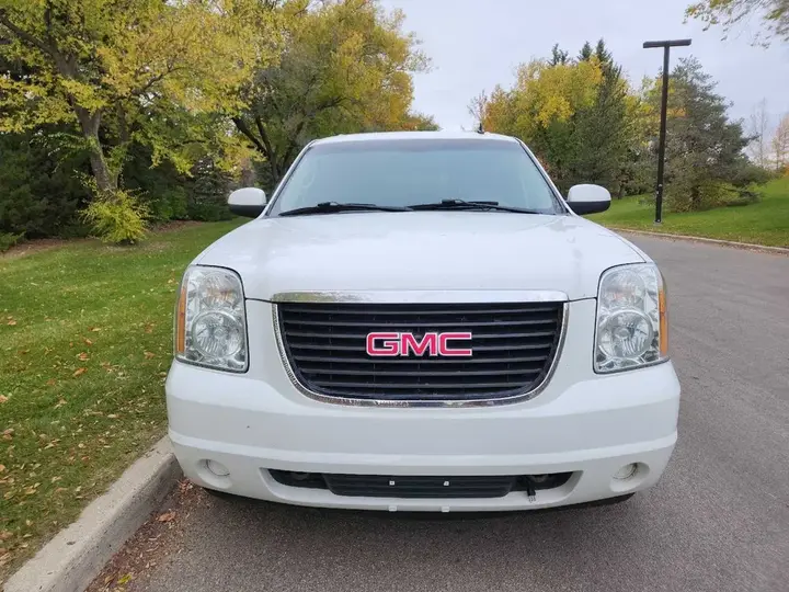 GMC Yukon Xl 2014 photo 5