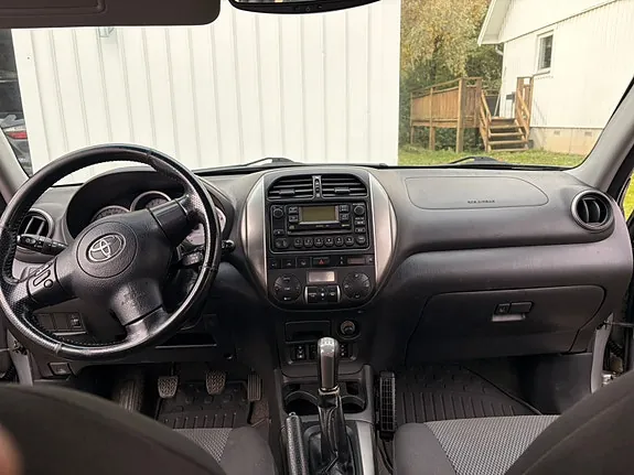 Toyota Rav4 2005 photo 5