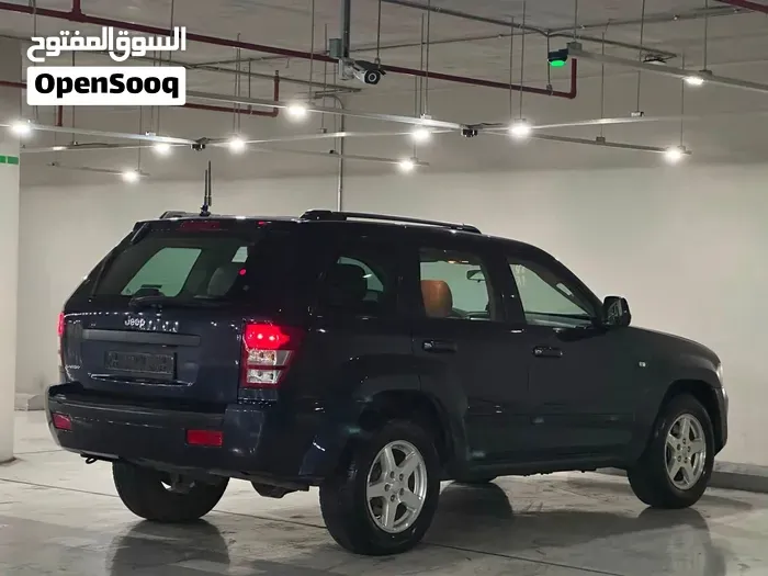Jeep Grand Cherokee 2009 photo 4