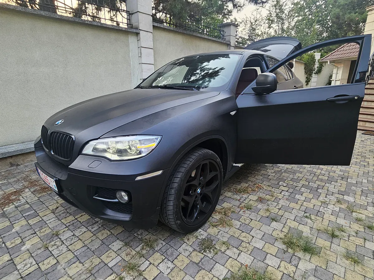 BMW X6