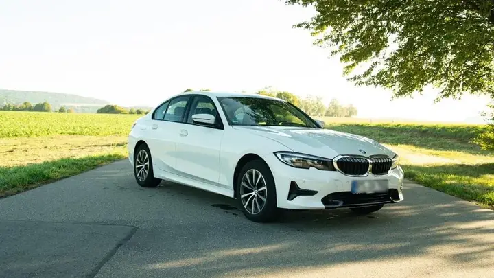 BMW 320I