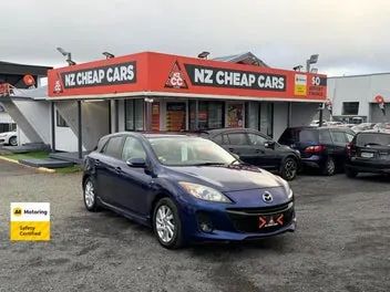 Mazda Axela 2012 photo 2