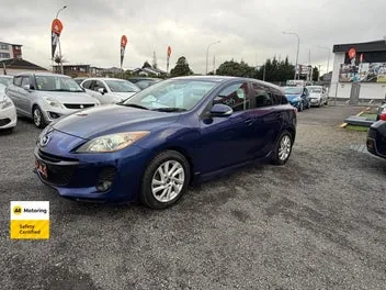 Mazda Axela 2012 photo 4