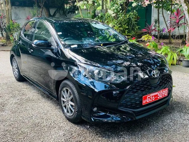 Toyota Yaris 2023 photo 3