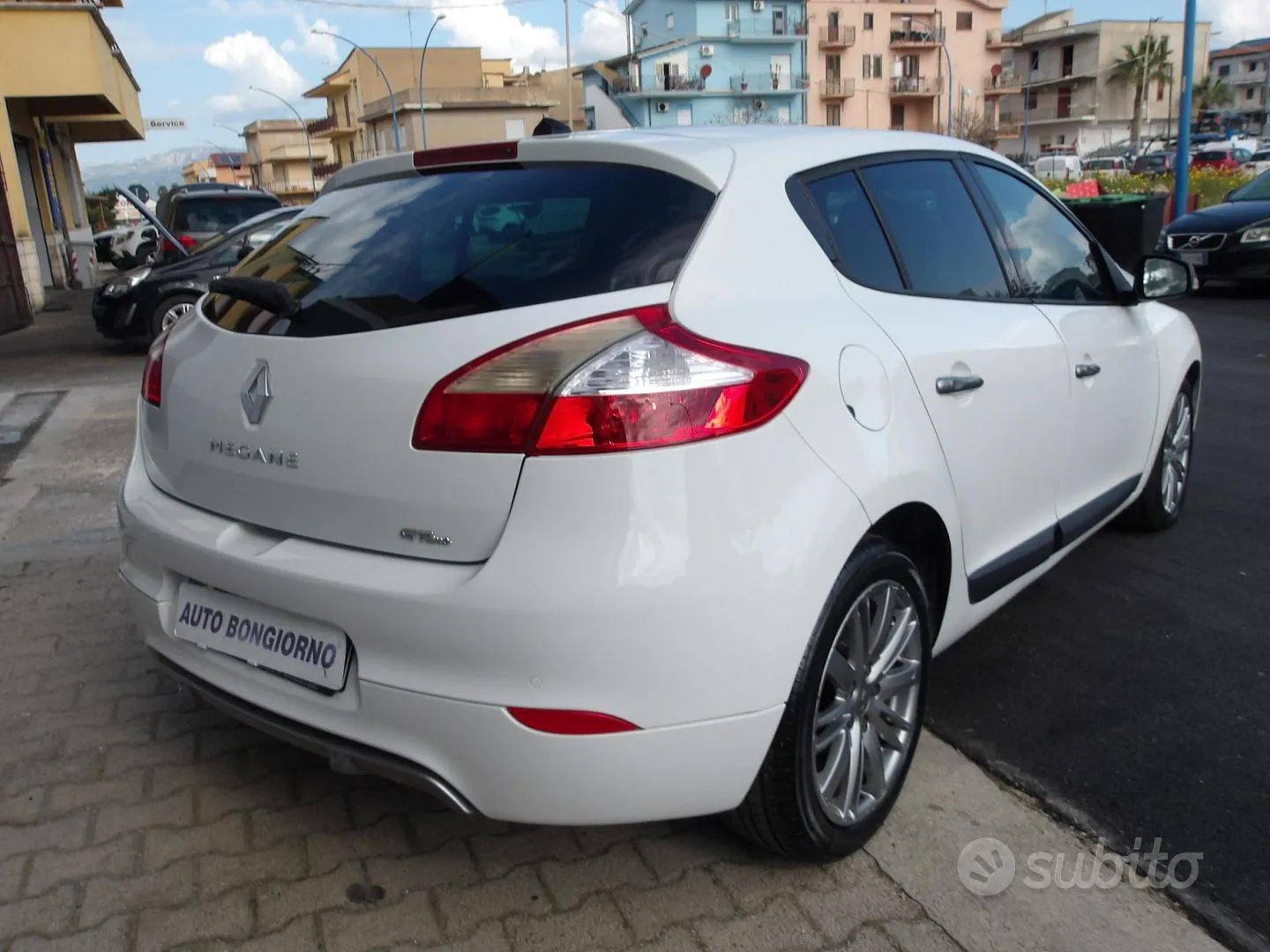 Renault Megane 2010 photo 4