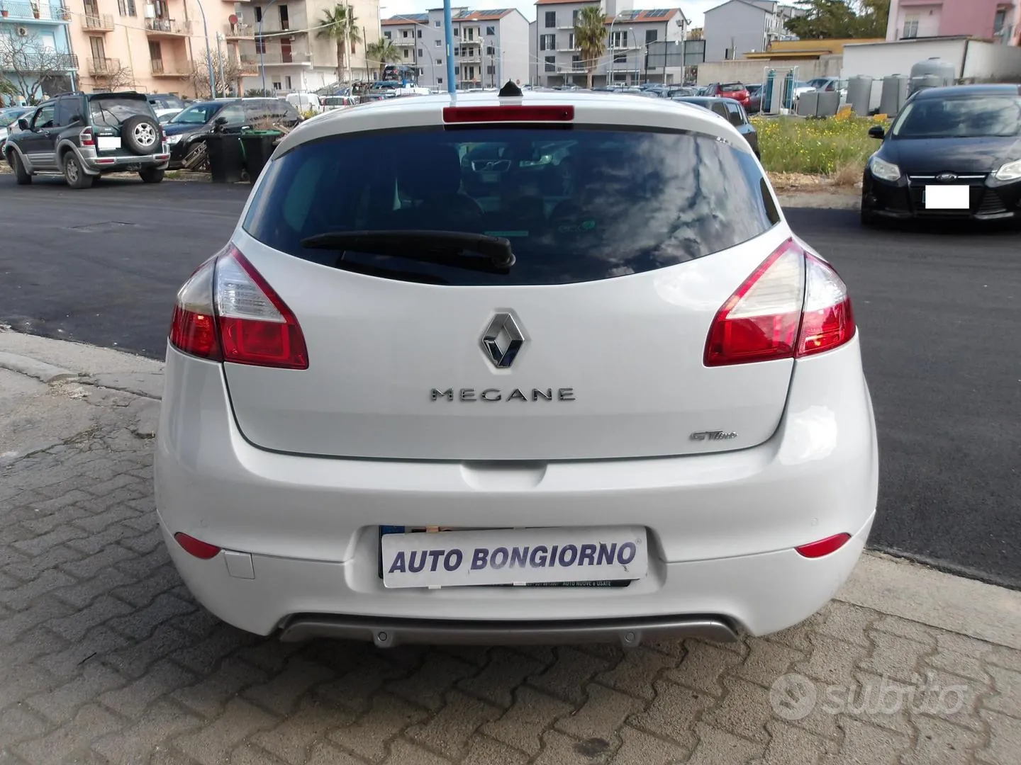 Renault Megane 2010 photo 3