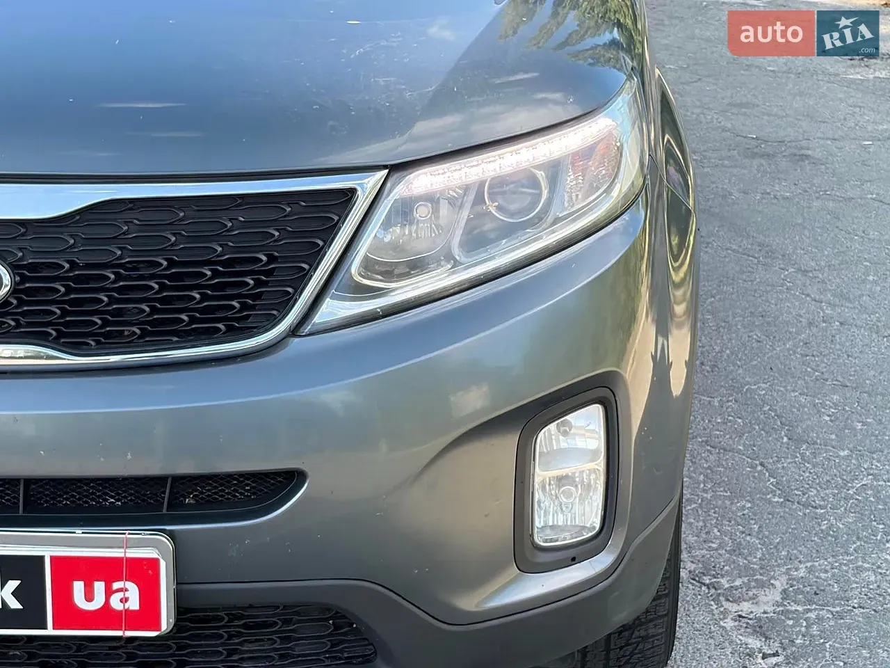 Kia Sorento 2013 photo 4