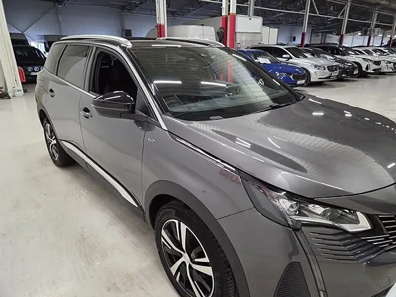 Peugeot 5008 2023 photo 3