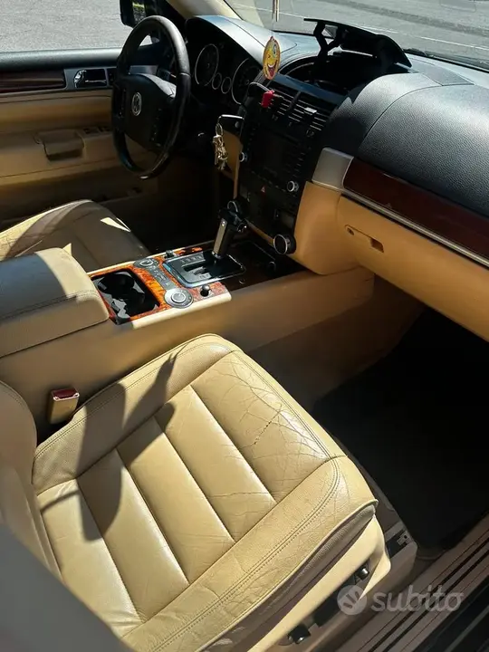Volkswagen Touareg 2025 photo 2
