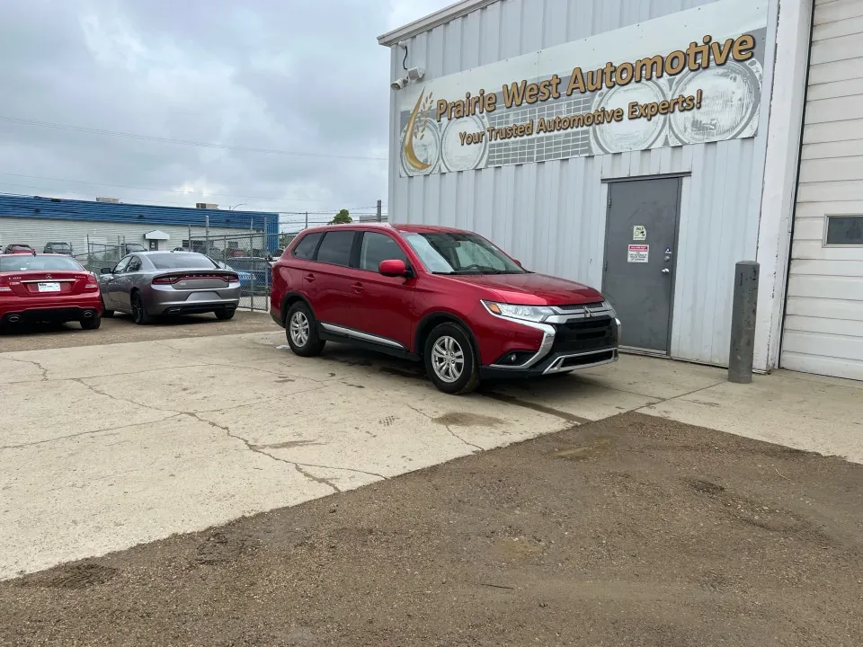 Mitsubishi Outlander 2020 photo 3