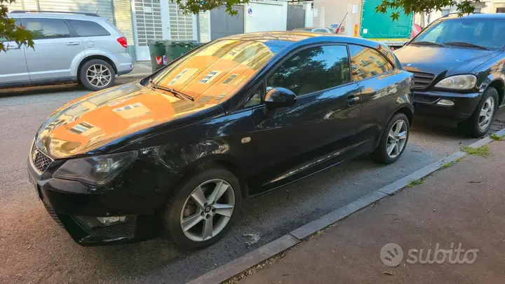 Seat Ibiza 2014 photo 2