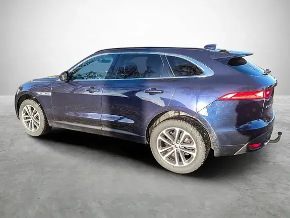 Jaguar F-Pace 2019 photo 2