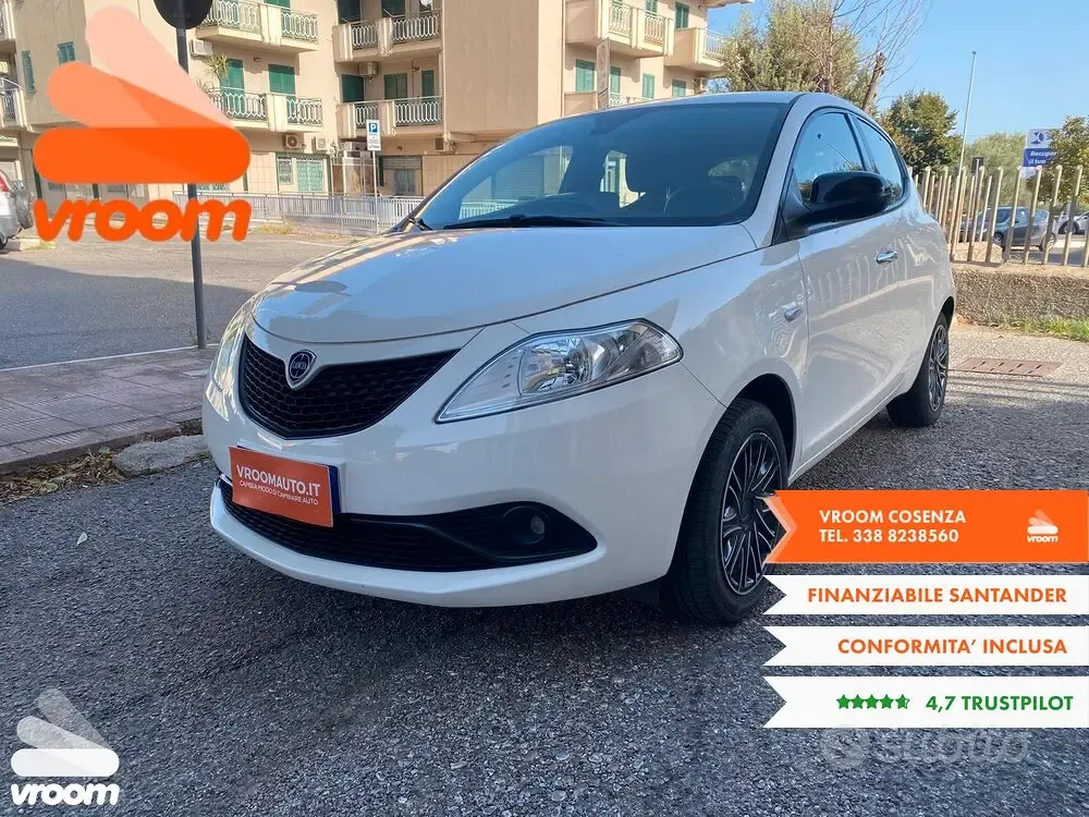 Lancia Ypsilon