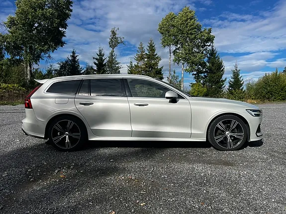 Volvo V60 2019 photo 5