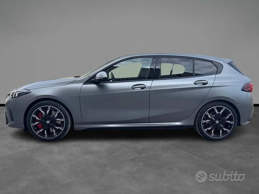 BMW 1 Series 2026 photo 2