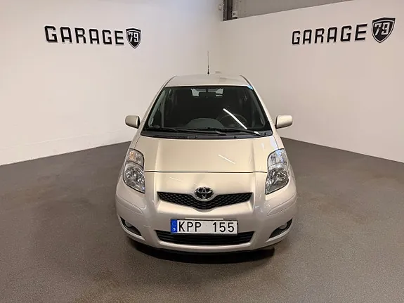 Toyota Yaris 2010 photo 3