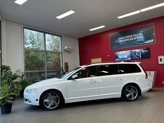 Volvo V70 2009 photo 4