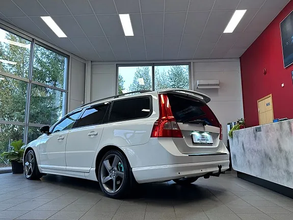 Volvo V70 2009 photo 5