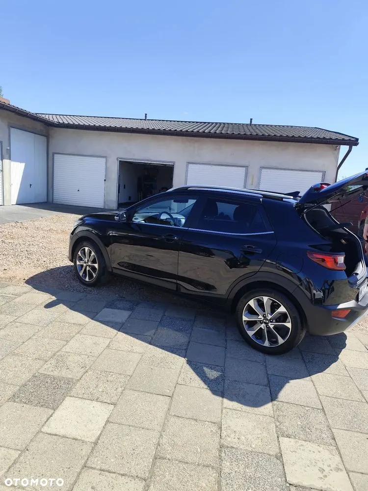 Kia Stonic 2018 photo 2