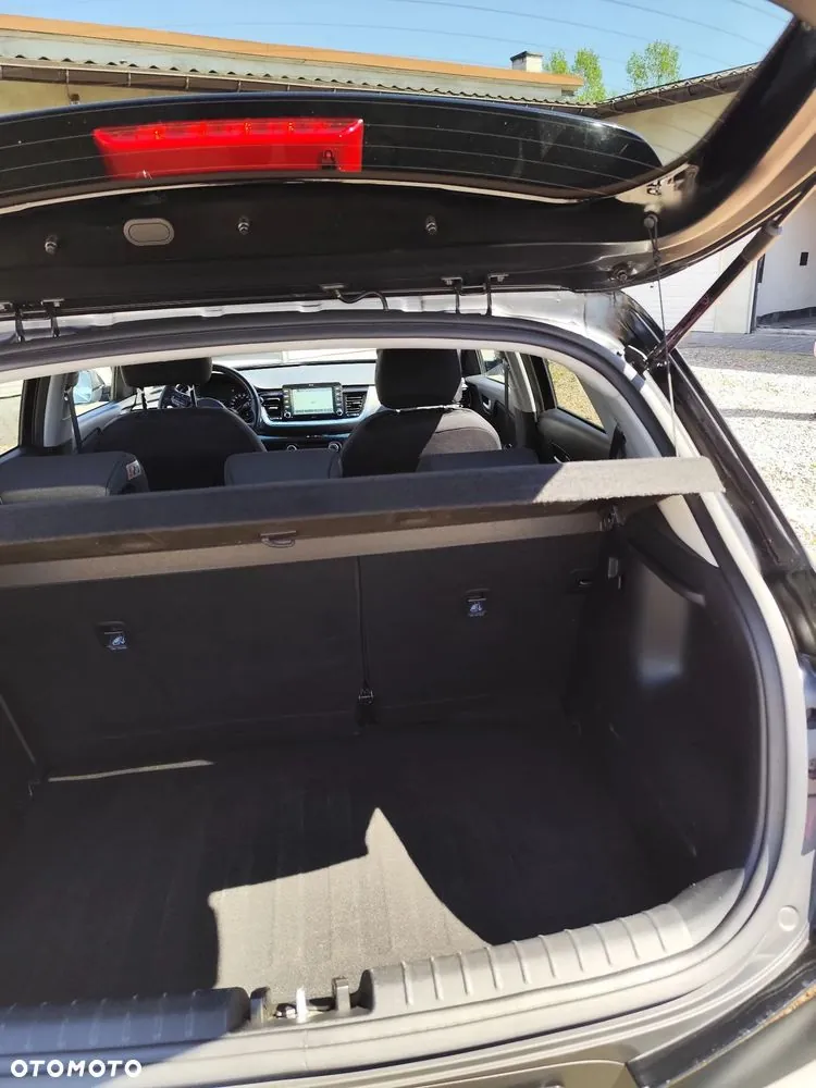 Kia Stonic 2018 photo 5