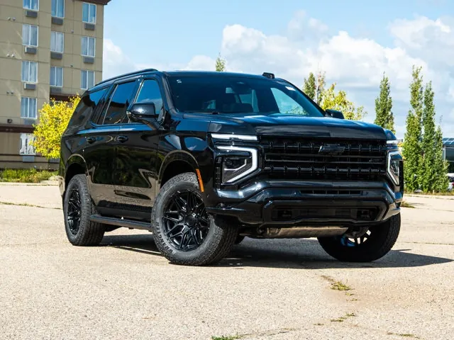 Chevrolet Tahoe 2026 photo 2
