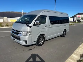 Toyota Hiace 2020 photo 3