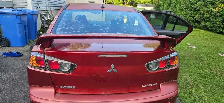 Mitsubishi Lancer 2010 photo 5