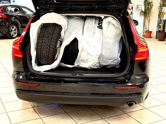 Volvo V60 2019 photo 5