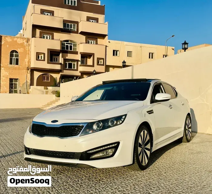 Kia K5 2012 photo 5
