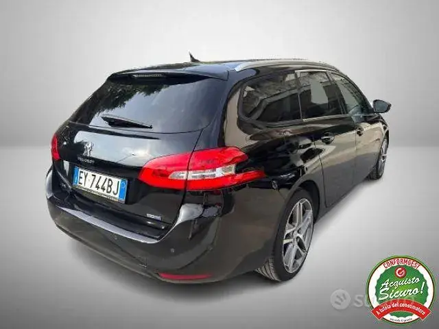 Peugeot 308 2014 photo 3