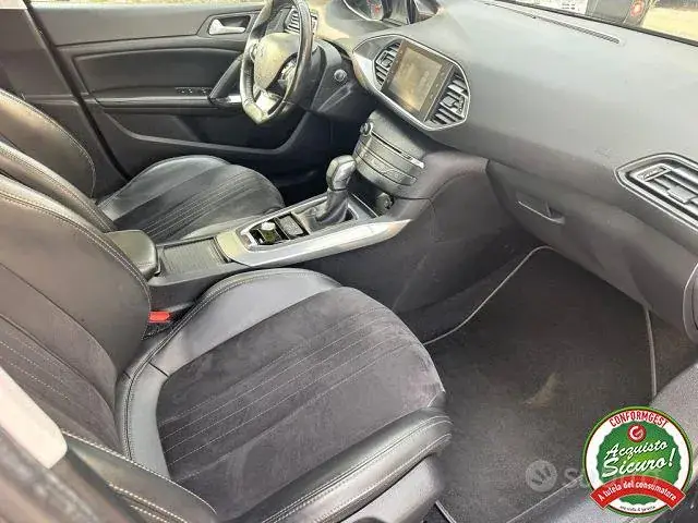 Peugeot 308 2014 photo 5