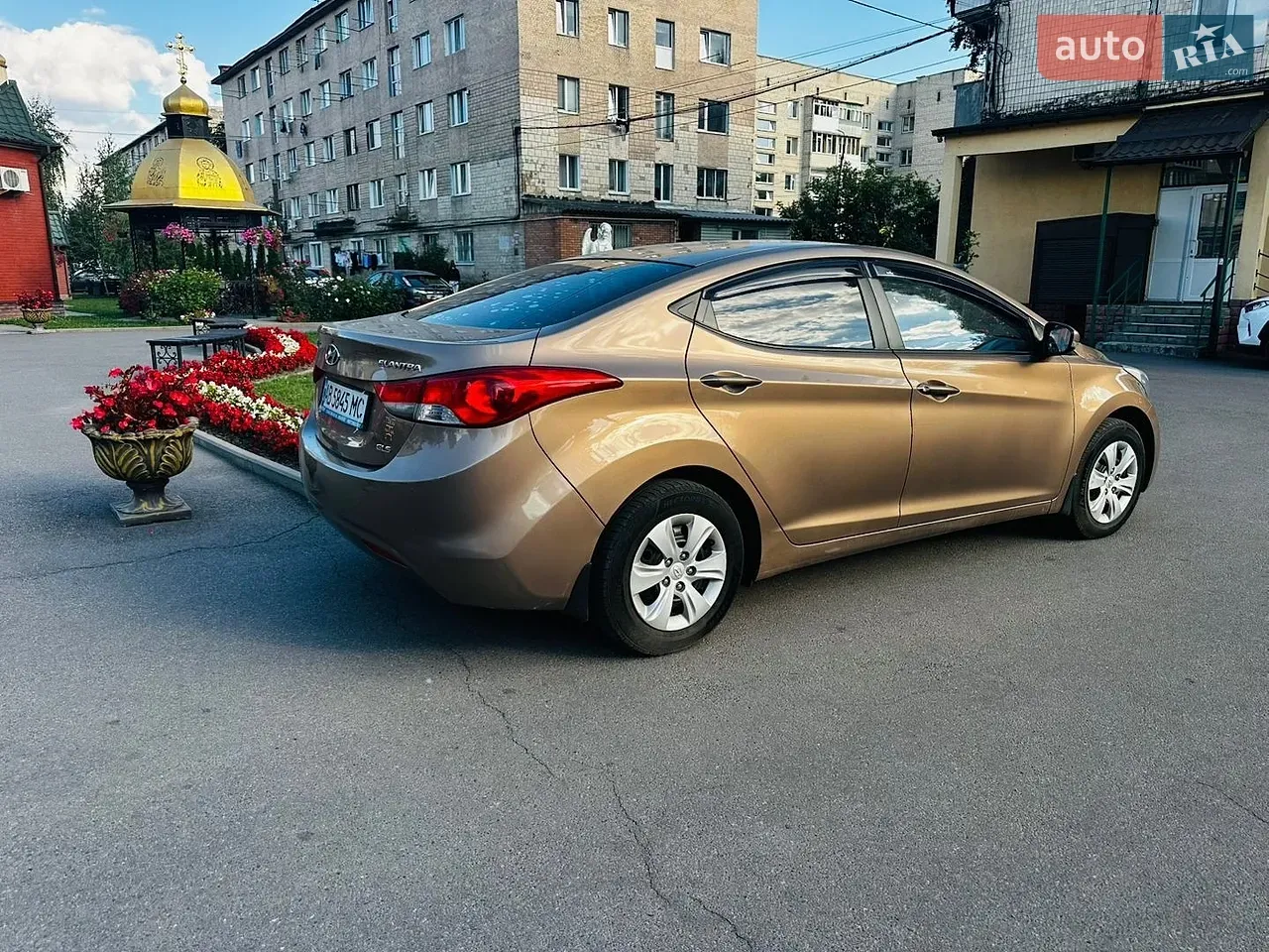 Hyundai Elantra 2013 photo 2