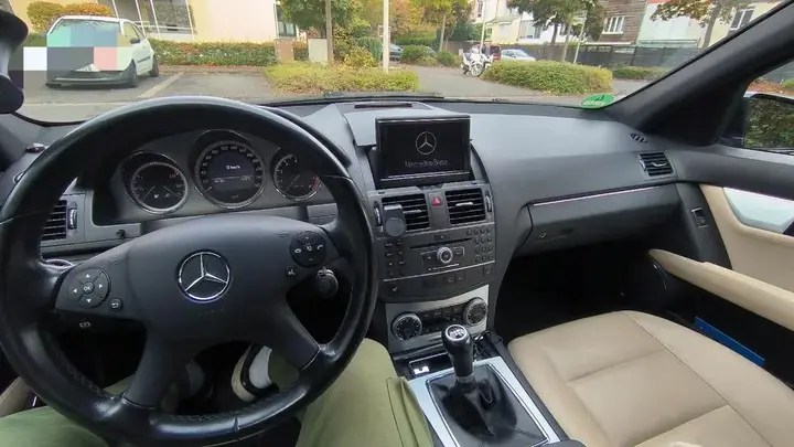 Mercedes-Benz C 180 Cgi