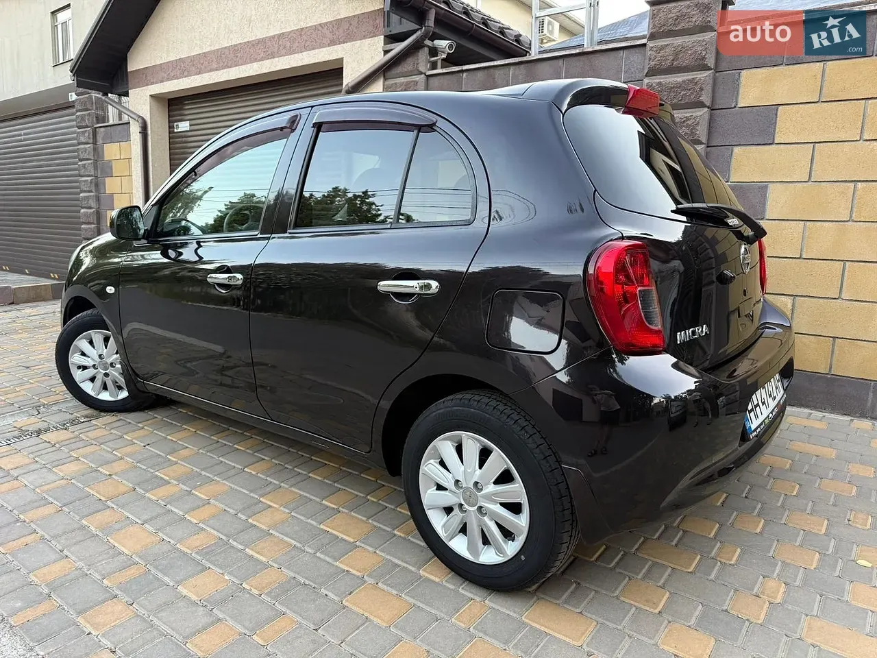 Nissan Micra 2017 photo 5