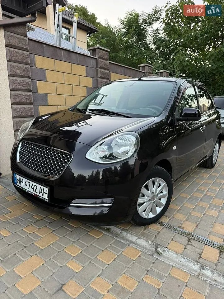 Nissan Micra 2017 photo 3