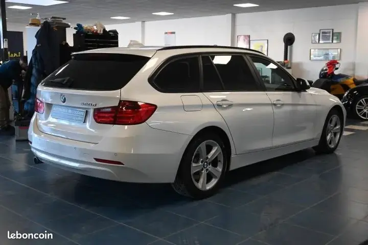 BMW Série 3 2013 photo 4