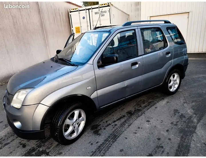 Suzuki Ignis