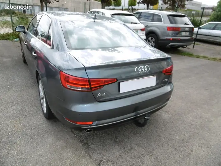 Audi A4 2017 photo 3