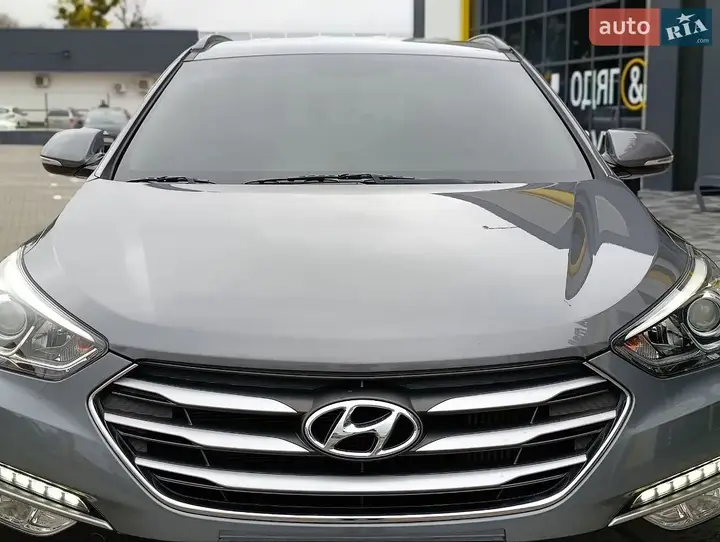 Hyundai Santa Fe 2016 photo 4