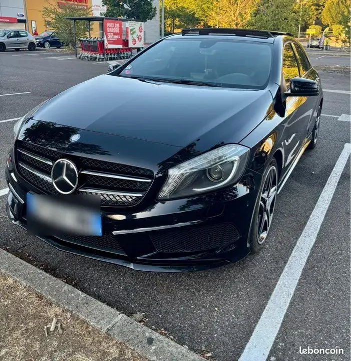 Mercedes-Benz A-Class 2015 photo 4
